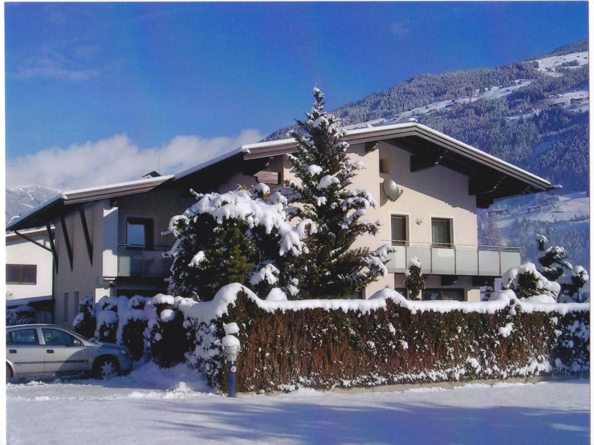 Cozy Apartment In Aschau Im Zillertal Near Ski Lift מראה חיצוני תמונה